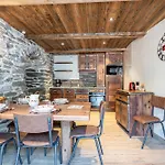 ô Canton Appartement *
